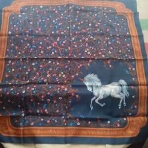 NEW! Vintage Magical Unicorn Scarf Avon 30x30"